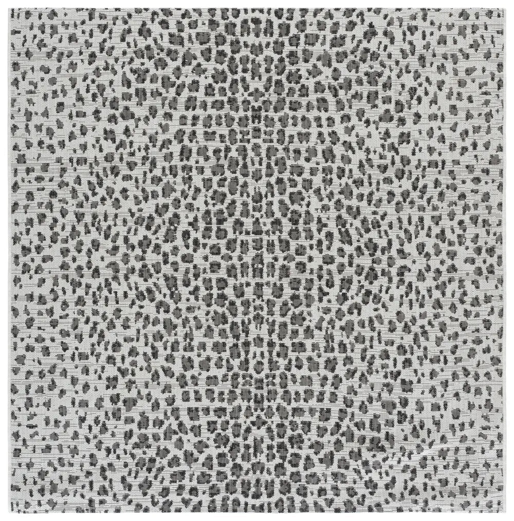 Safavieh Courtyard 6'-7" x 6'-7" Rug in Ivory / Black