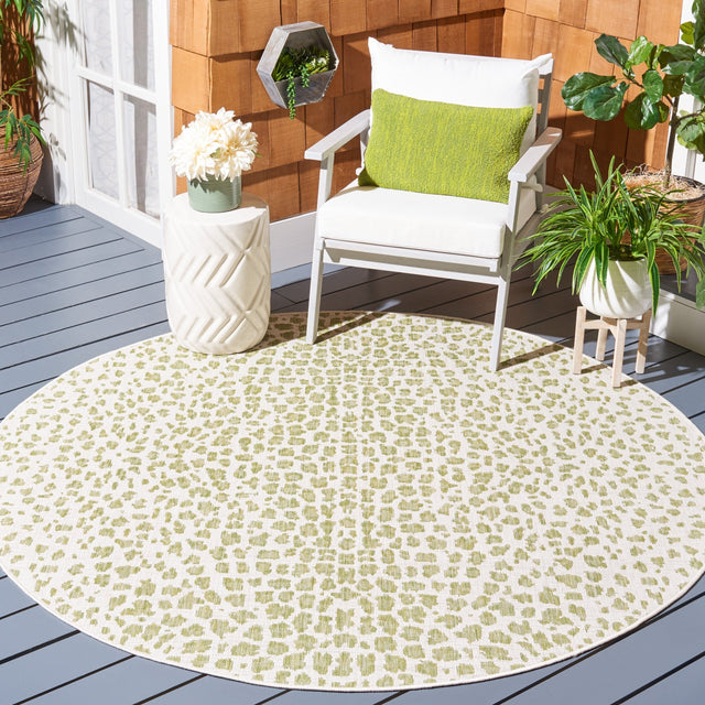 Safavieh Courtyard Cy8505 Ivory/Sage Green Rug - Safavieh - cy8505 - 52712 - 7r