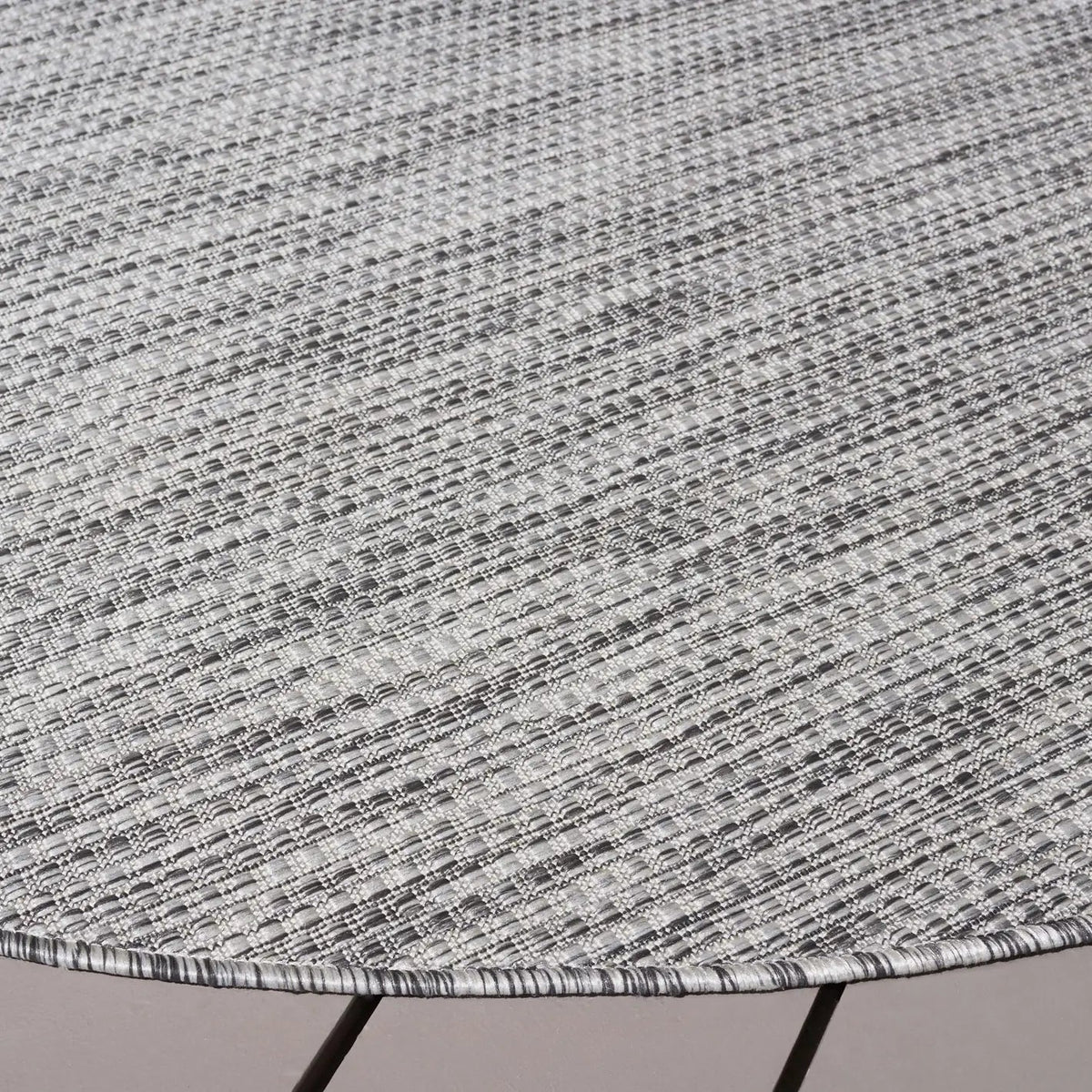 Safavieh Courtyard 6'-7" x 6'-7" Rug in Ivory / Dark Grey