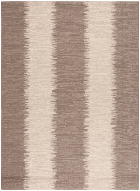 Safavieh Courtyard 6'-7" x 9'-6" Rug in Beige / Brown