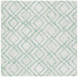 Safavieh Courtyard 6'-7" x 6'-7" Rug in Ivory / Green