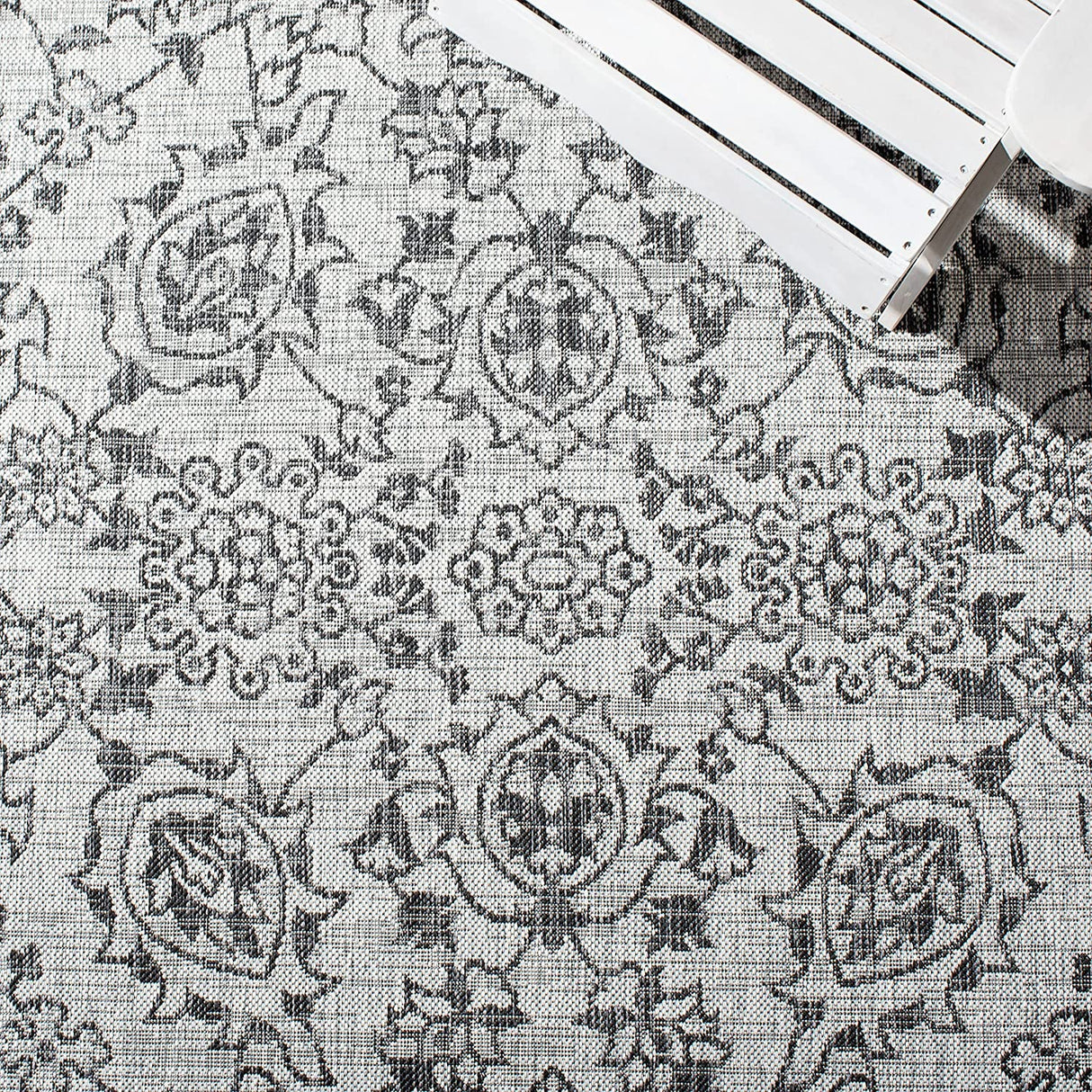 Safavieh Courtyard Cy8968 - 37612 Grey/Black Rugs - Safavieh - cy8968 - 37612 - 7r