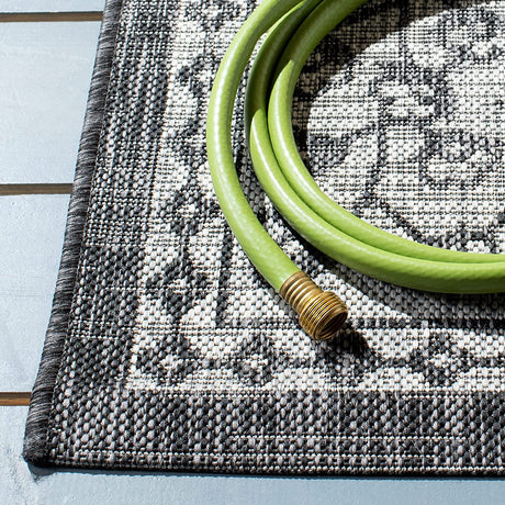Safavieh Courtyard Cy8968 - 37612 Grey/Black Rugs - Safavieh - cy8968 - 37612 - 7r