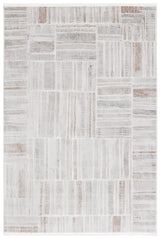 Safavieh Diamond 5'-3" x 7'-6" Rug in Grey / Light Grey