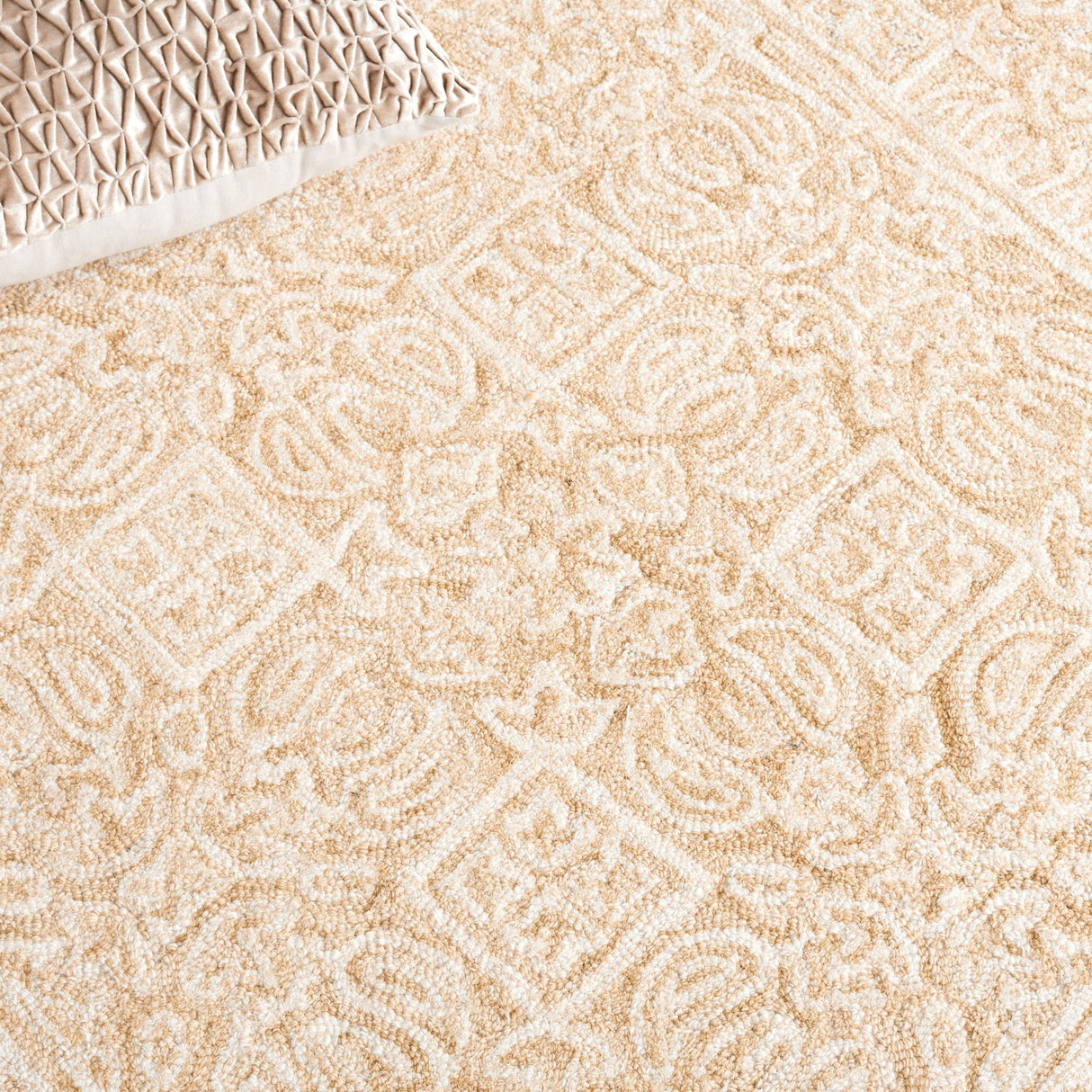 Safavieh Dip Dye Ddy151A Light Beige/Ivory Rug - Safavieh - ddy151a - 28