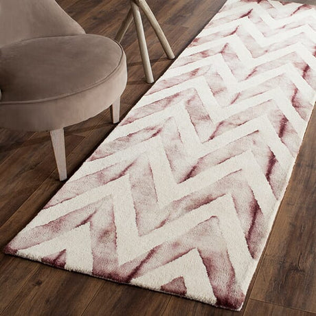 Safavieh Dip Dye Ddy715I Ivory / Maroon Rugs - Safavieh - ddy715i - 7sq