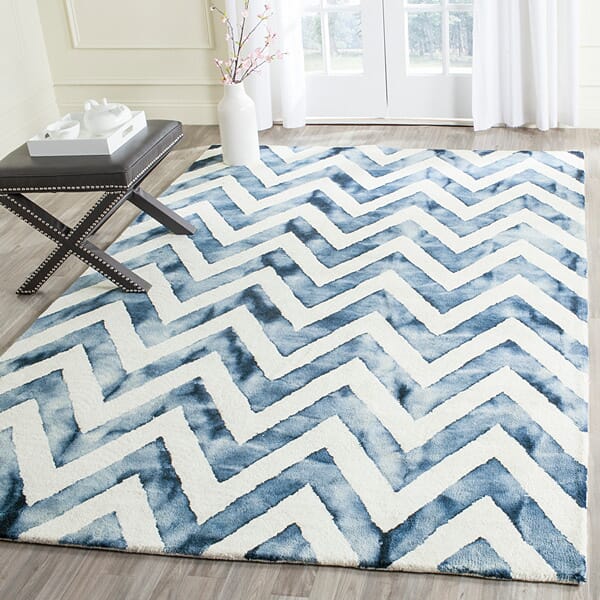 Safavieh Dip Dye Ddy715P Ivory / Navy Rugs - Safavieh - ddy715p - 2