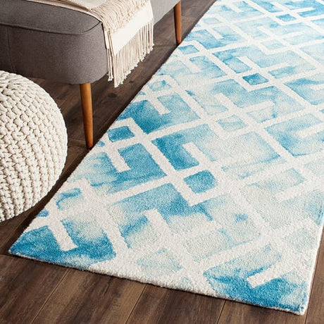 Safavieh Dip Dyed Ddy677G Blue / Ivory Rugs - Safavieh - ddy677g - 5sq
