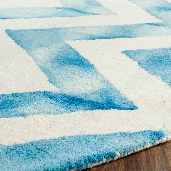 Safavieh Dip Dyed Ddy715H Ivory / Turquoise Rugs - Safavieh - ddy715h - 2