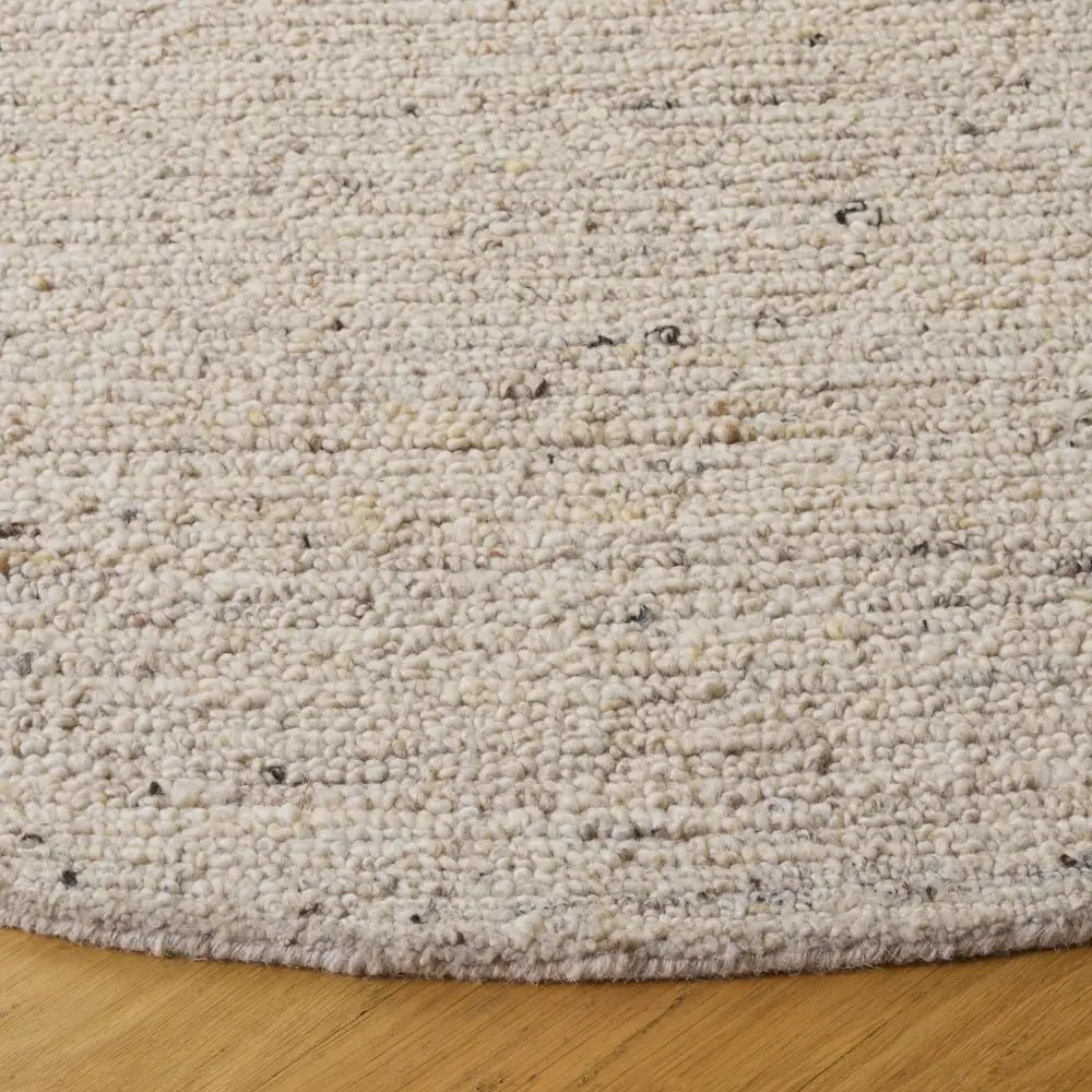 Safavieh Earthly 6'-0" x 6'-0" Rug in Light Beige