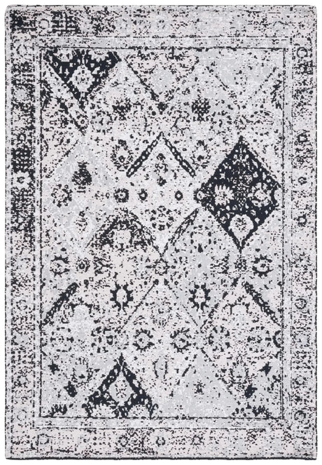 Safavieh Easy Care 4'-0" x 6'-0" Rug in Pink / Grey