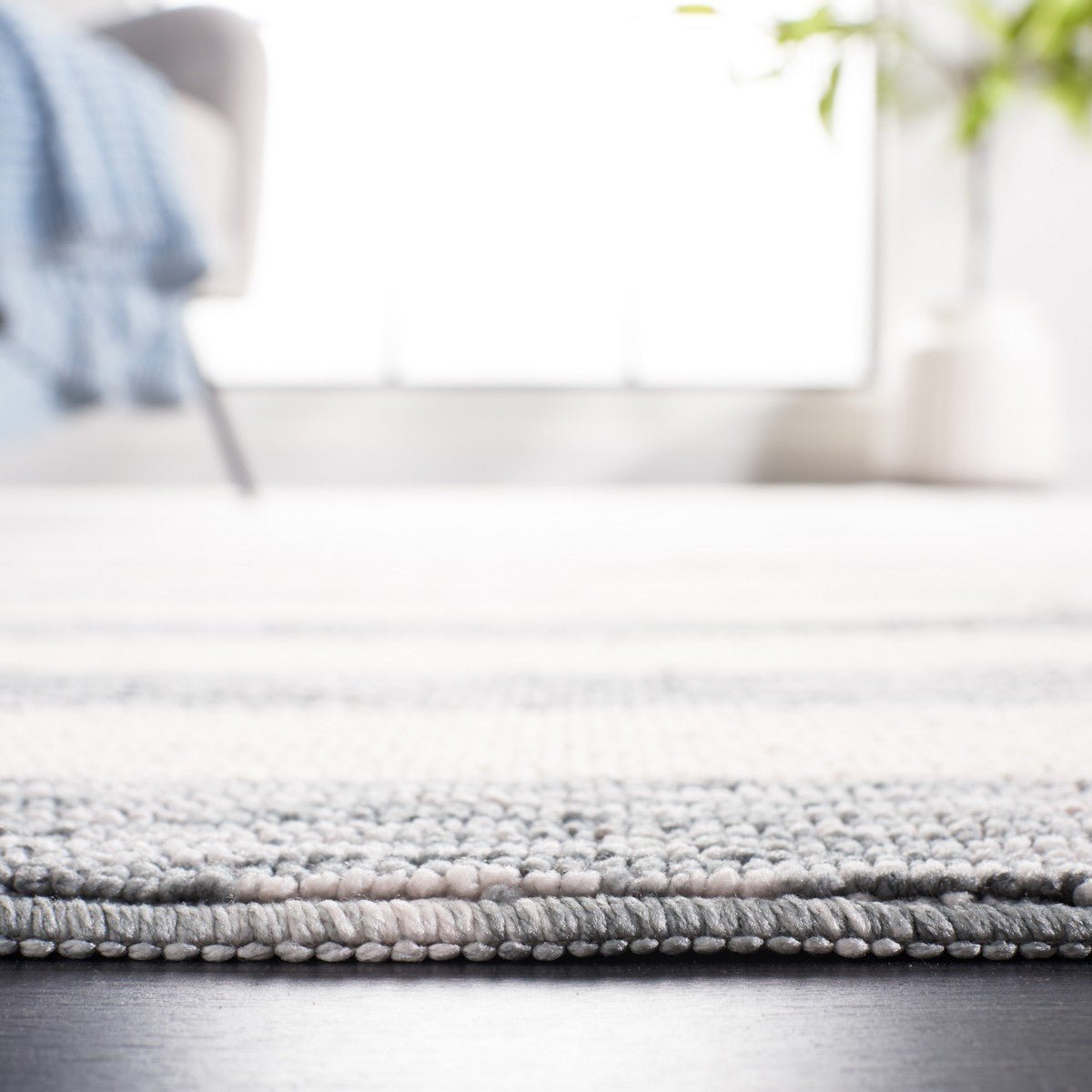 Safavieh Easy Care Ecr115F Grey/Ivory Rug - Safavieh - ecr115f - 24