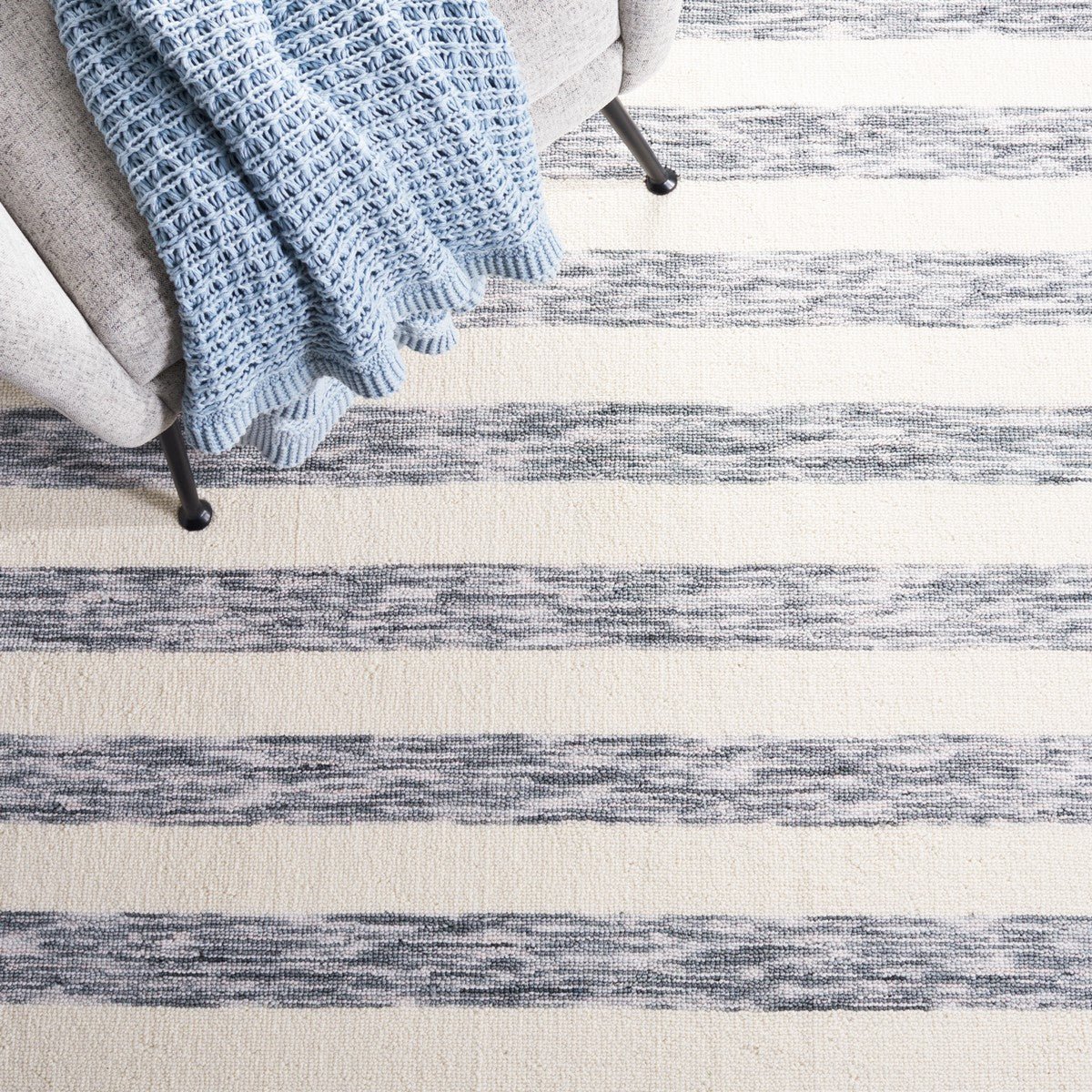 Safavieh Easy Care Ecr115F Grey/Ivory Rug - Safavieh - ecr115f - 24