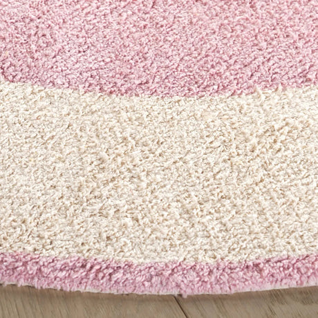 Safavieh Easy Care 5'-0" x 5'-0" Rug in Ivory / Pink