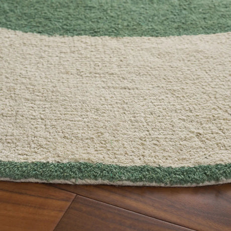 Safavieh Easy Care 6'-0" x 6'-0" Rug in Ivory / Green