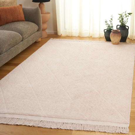 Safavieh Easy Care 4'-0" x 6'-0" Rug in Ivory