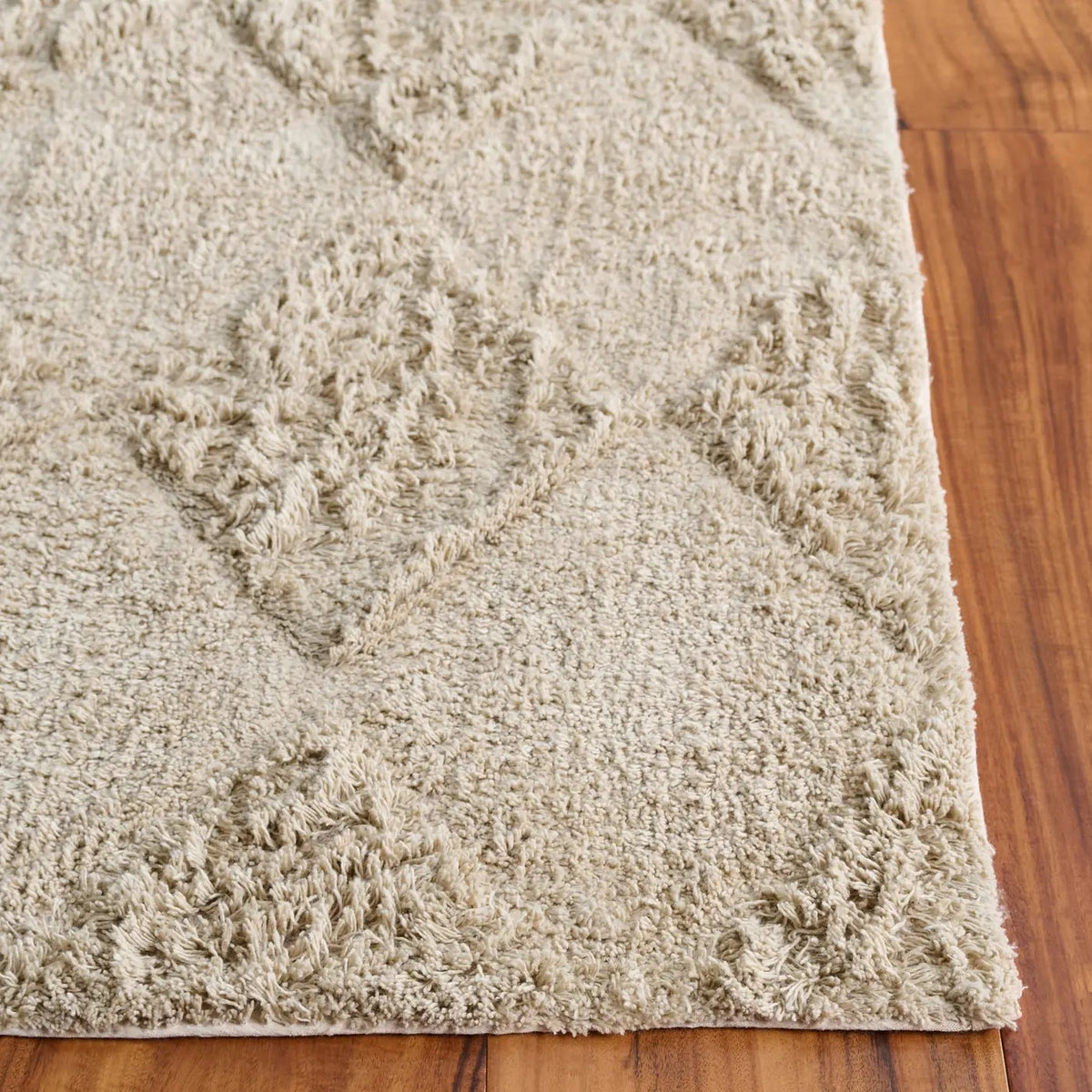 Safavieh Easy Care 4'-0" x 6'-0" Rug in Grey