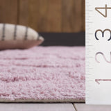 Safavieh Easy Care 4'-0" x 6'-0" Rug in Rose