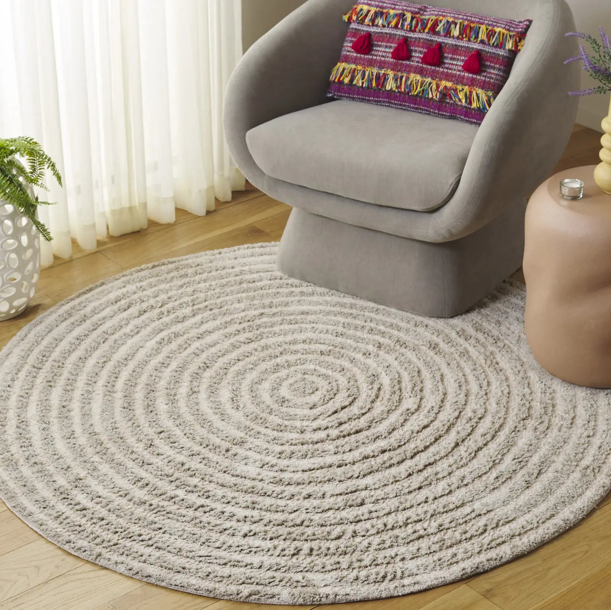 Safavieh Easy Care 5'-0" x 5'-0" Rug in Grey / Ivory