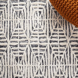 Safavieh Ebony Ebn110Z Black/Ivory Rug - Safavieh - ebn110z - 3