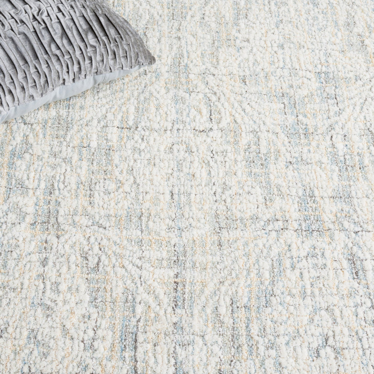 Safavieh Ebony Ebn112L Light Blue/Ivory Rug - Safavieh - ebn112l - 29
