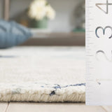 Safavieh Ebony 4'-0" x 6'-0" Rug in Blue / Ivory