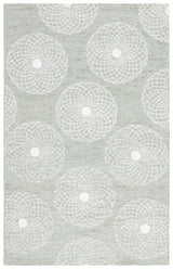 Safavieh Ebony 4'-0" x 6'-0" Rug in Sage / Ivory