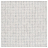 Safavieh Ebony 6'-0" x 6'-0" Rug in Light Grey / Ivory