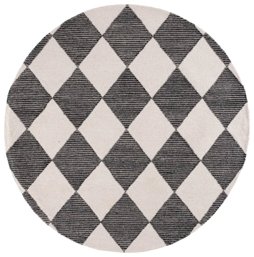 Safavieh Ebony 6'-0" x 6'-0" Rug in Ivory / Black