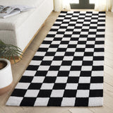 Safavieh Ebony 2'-3" x 8'-0" Rug in Black / Ivory