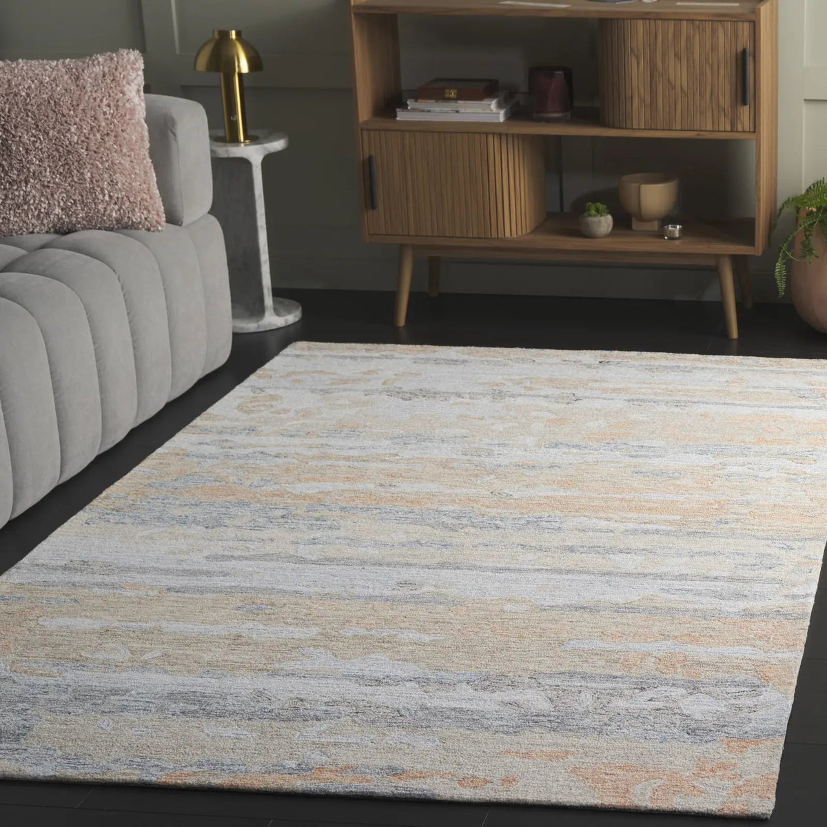 Safavieh Ebony 4'-0" x 6'-0" Rug in Grey / Rust