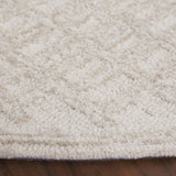 Safavieh Ebony 6'-0" x 6'-0" Rug in Ivory / Beige