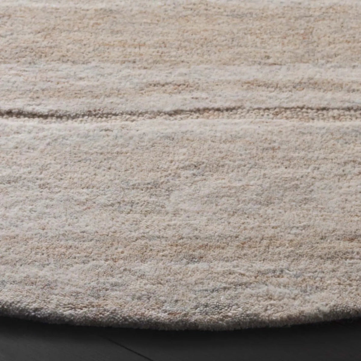 Safavieh Ebony 6'-0" x 6'-0" Rug in Grey / Rust