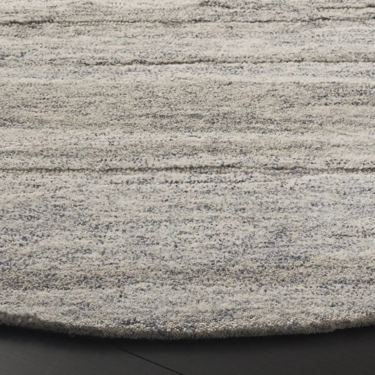 Safavieh Ebony 6'-0" x 6'-0" Rug in Dark Grey / Ivory