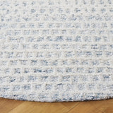Safavieh Ebony 6'-0" x 6'-0" Rug in Ivory / Blue