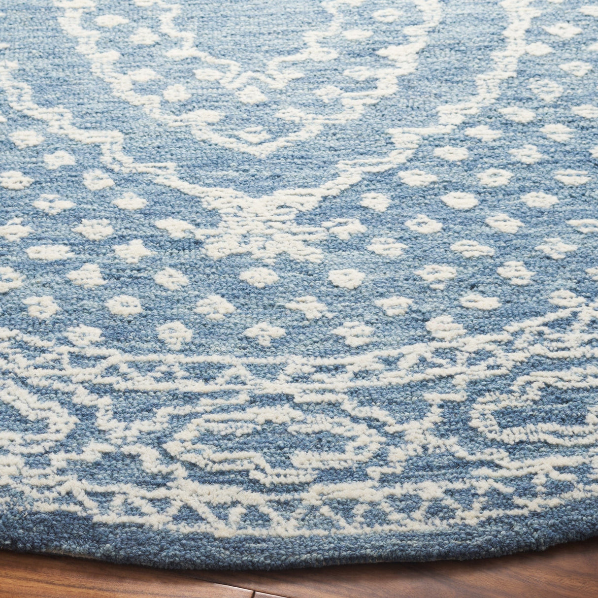 Safavieh Ebony Ebn306N Ivory/Navy Rug - Safavieh - ebn306n - 6r