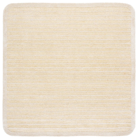 Safavieh Ebony 6'-0" x 6'-0" Rug in Beige / Ivory