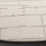 Safavieh Ebony 6'-0" x 6'-0" Rug in Ivory / Grey