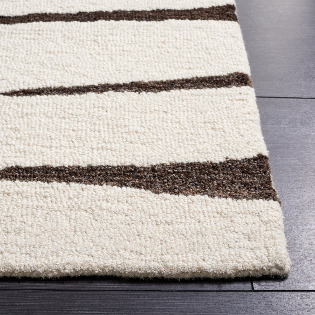 Safavieh Ebony Ebn406T Ivory/Dark Brown Rug - Safavieh - ebn406t - 28