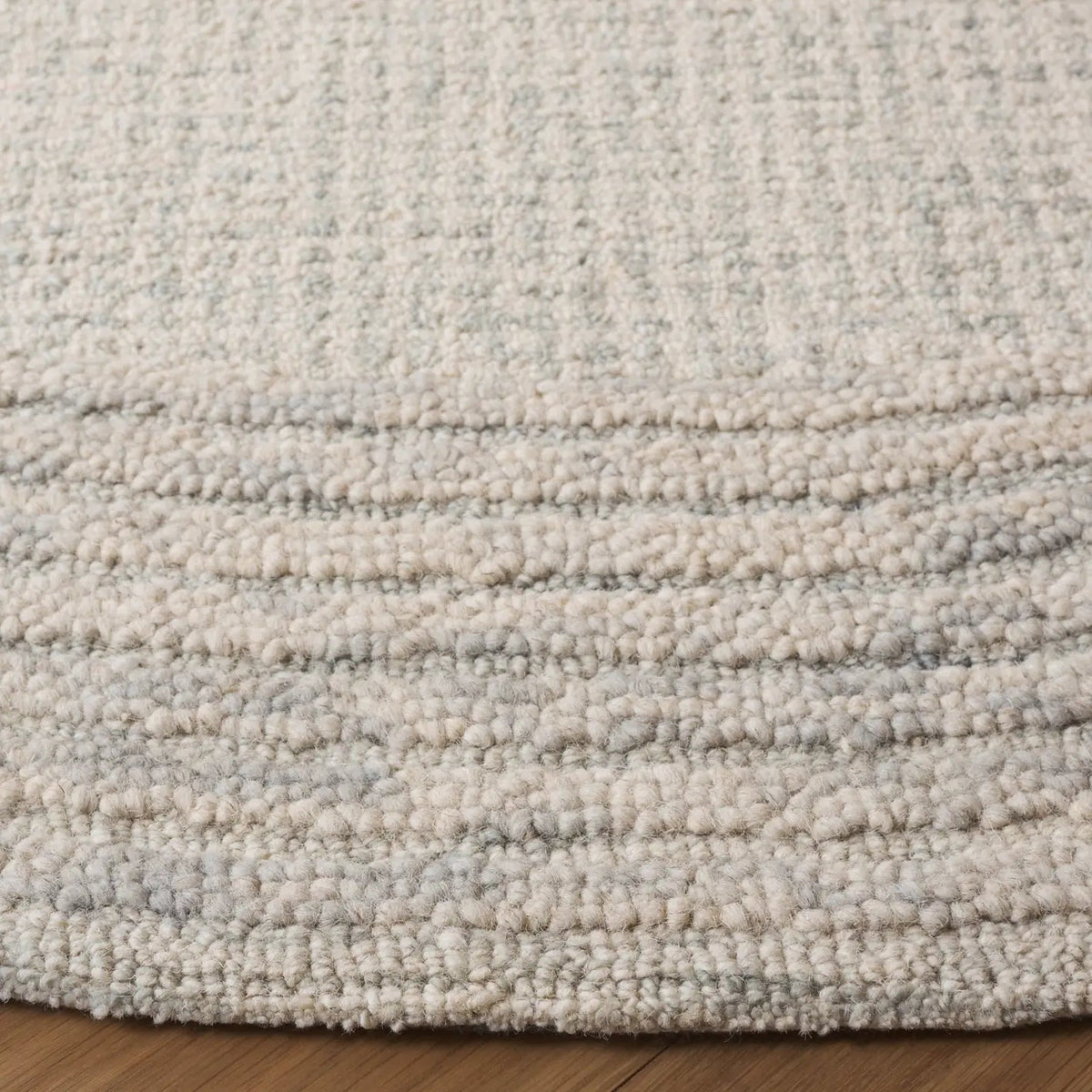Safavieh Ebony 6'-0" x 6'-0" Rug in Grey / Ivory