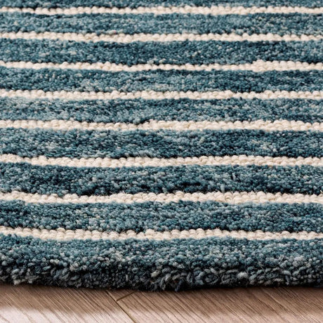 Safavieh Ebony 6'-0" x 6'-0" Rug in Blue