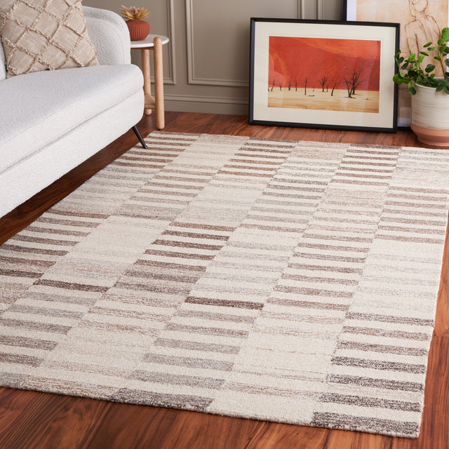 Safavieh Ebony Ebn601B Beige/Ivory Rug - Safavieh - ebn601b - 3