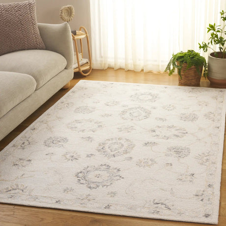 Safavieh Ebony 4'-0" x 6'-0" Rug in Ivory / Grey