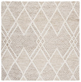 Safavieh Ebony 6'-0" x 6'-0" Rug in Beige / Ivory
