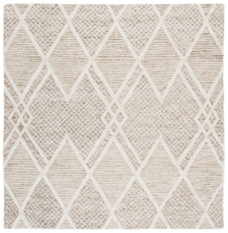 Safavieh Ebony 6'-0" x 6'-0" Rug in Beige / Ivory