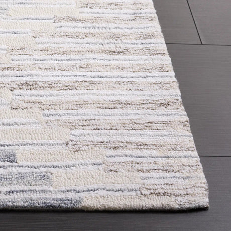 Safavieh Ebony 8'-0" x 10'-0" Rug in Grey / Sage