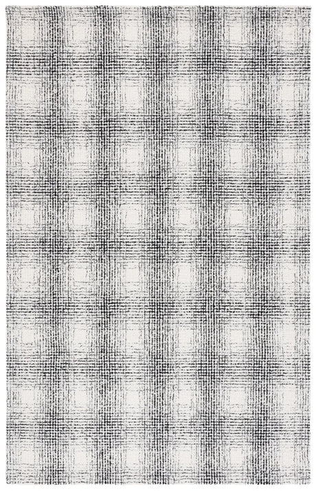 Safavieh Ebony 4'-0" x 6'-0" Rug in Ivory / Black