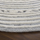 Safavieh Ebony 6'-0" x 6'-0" Rug in Ivory / Grey