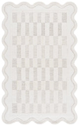 Safavieh Ebony 5'-0" x 8'-0" Rug in Beige / Ivory