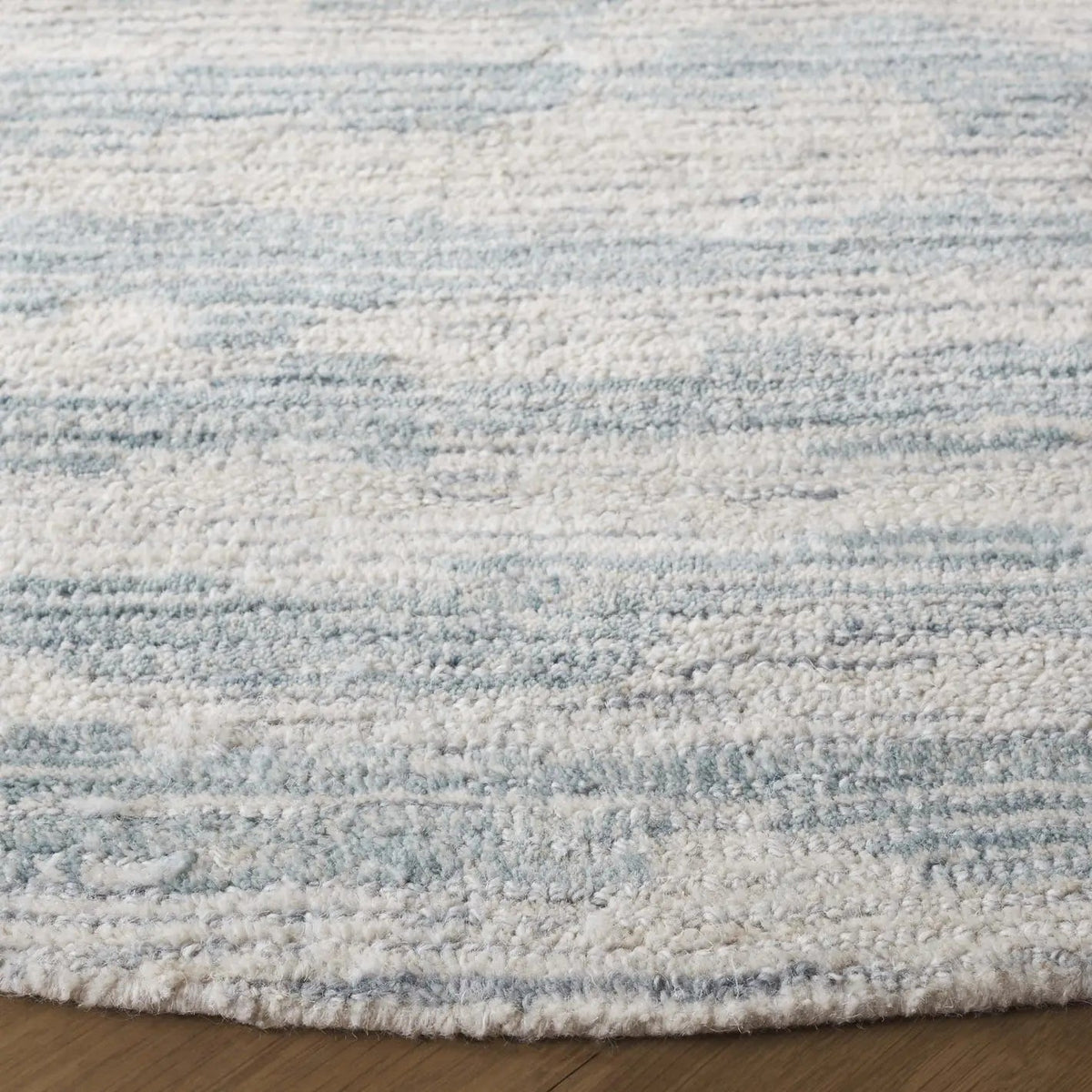 Safavieh Ebony 6'-0" x 6'-0" Rug in Ivory / Light Blue
